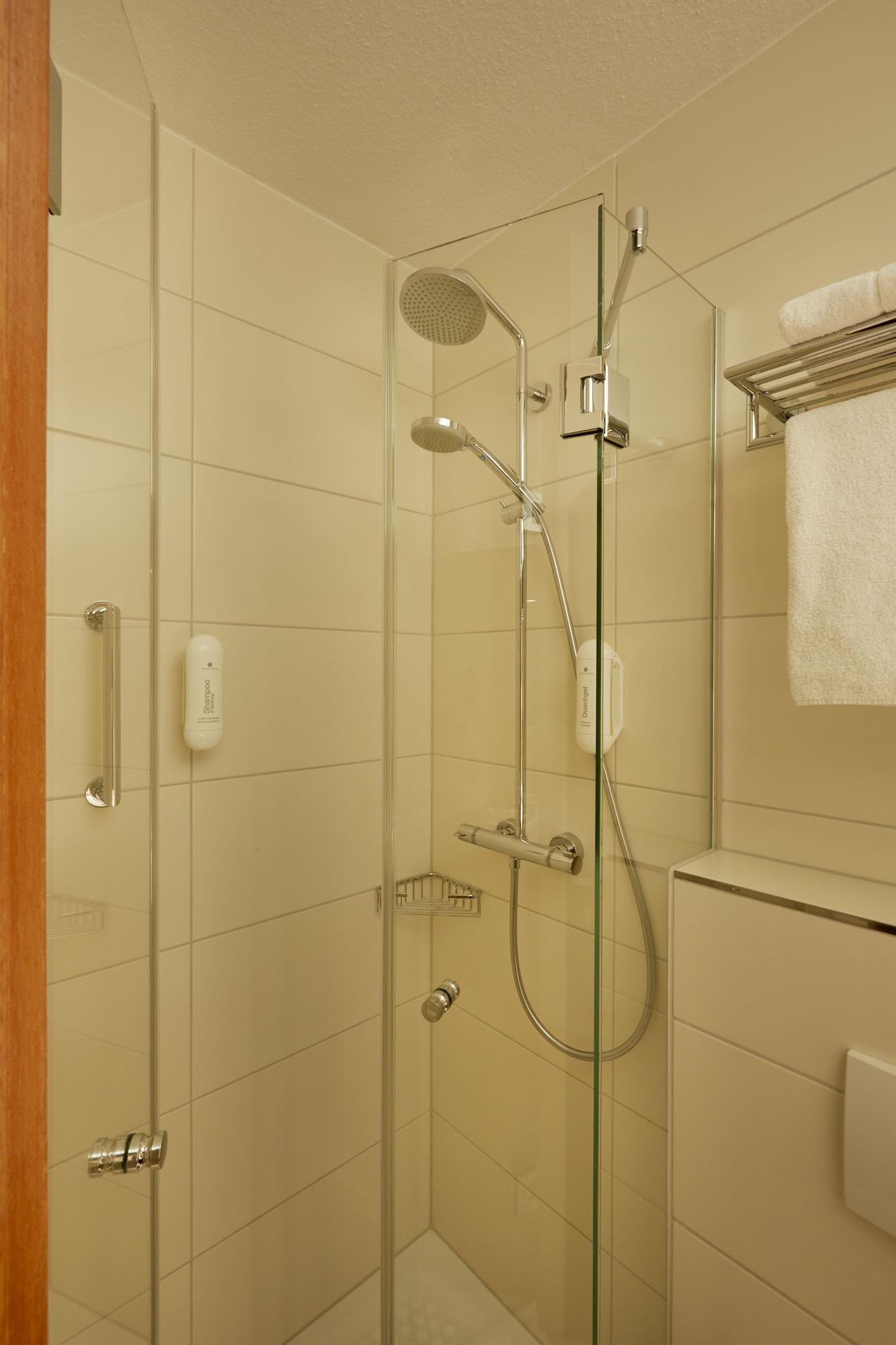 H+ Hotel Nuernberg Bagian luar foto