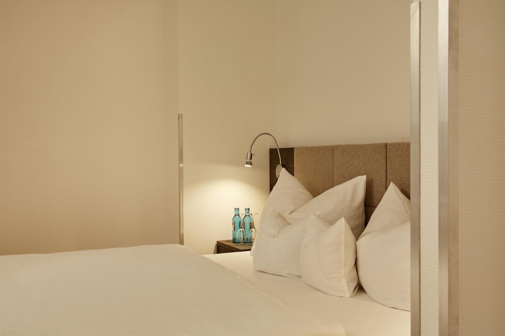 H+ Hotel Nuernberg Bagian luar foto