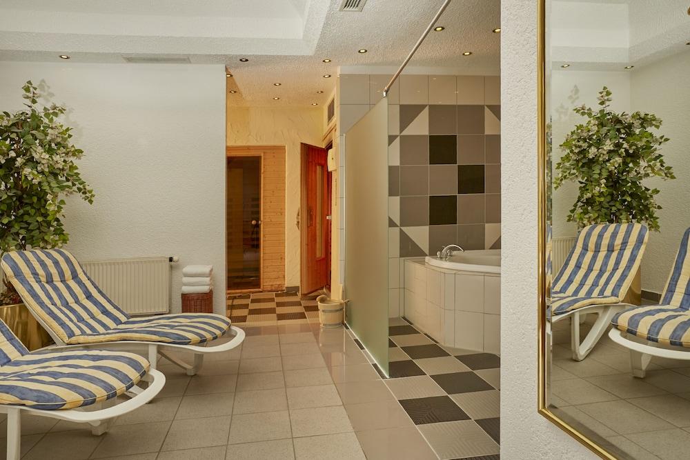 H+ Hotel Nuernberg Bagian luar foto