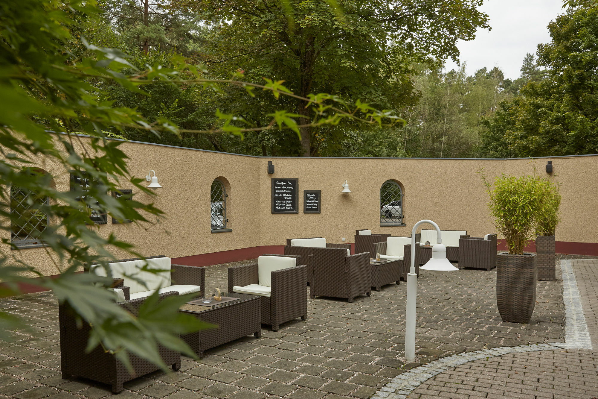 H+ Hotel Nuernberg Bagian luar foto